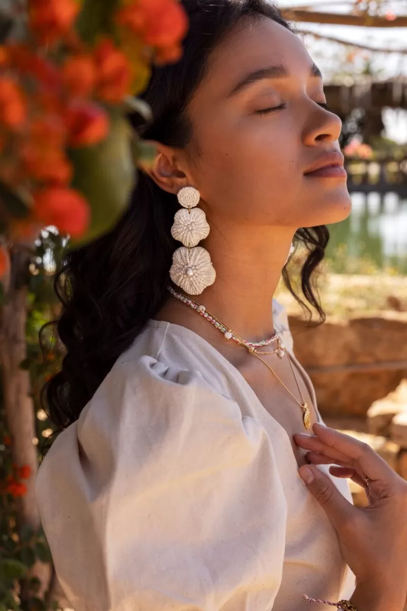 My Jewellery Island Boucles D'oreilles Avec Fleurs Blanches Et Perles