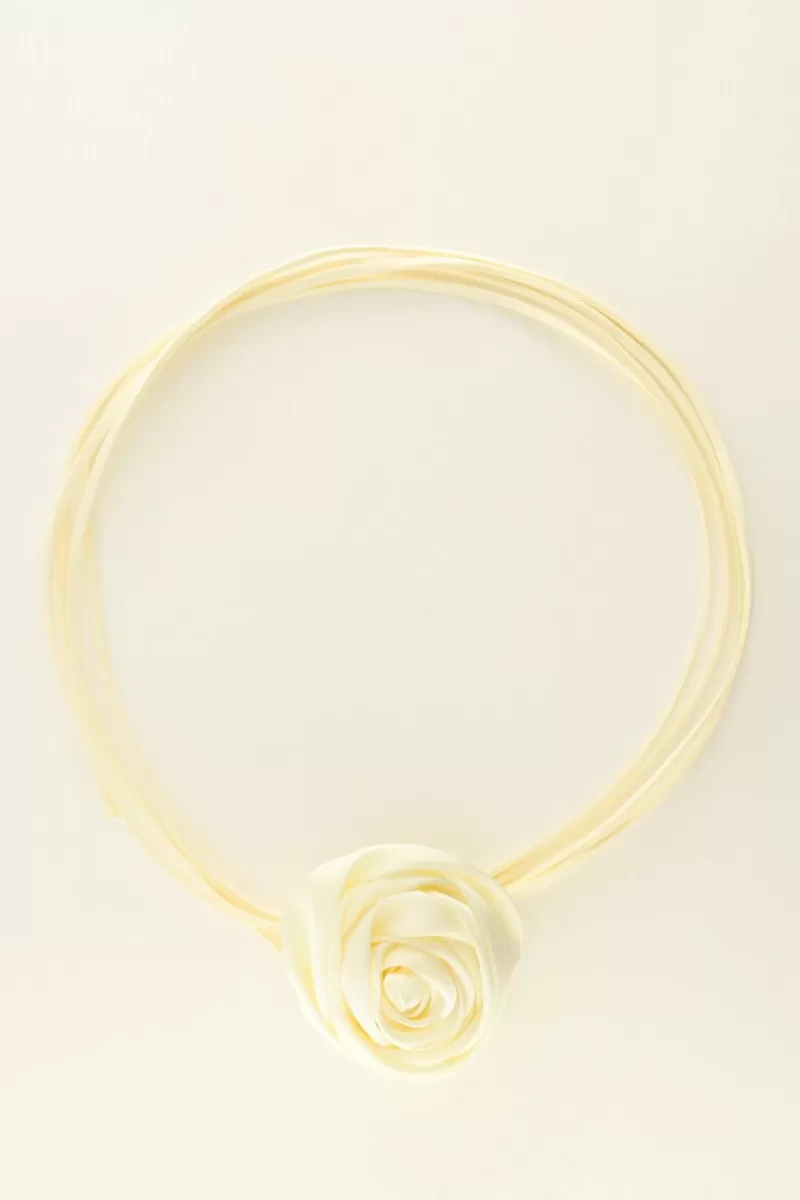 My Jewellery Ras De Cou Cordon Blanc Et Fleur Satinée