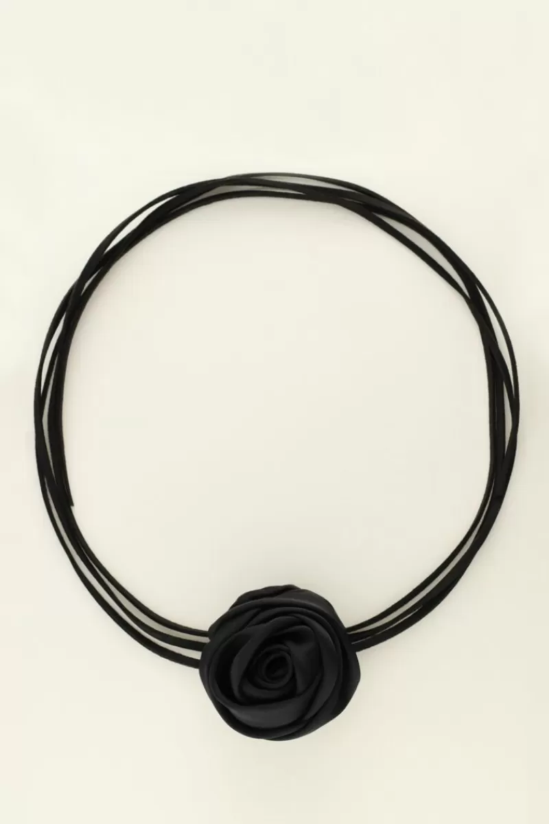 My Jewellery Ras De Cou Cordon Noir Et Fleur Satinée